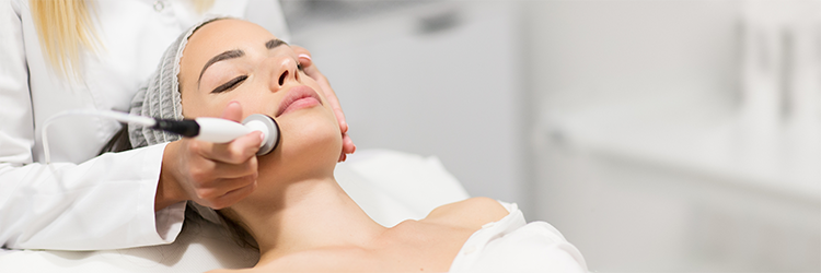 DermaWand Review: Can Radio Waves Reduce Wrinkles?