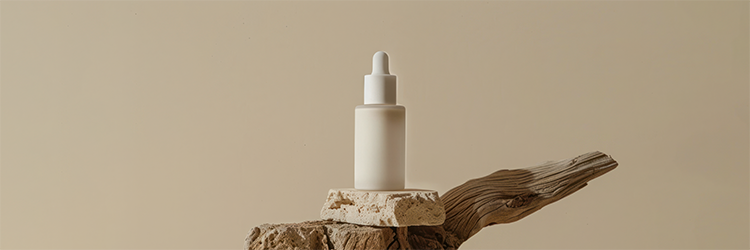 Minimalist Alpha Arbutin Serum Review | Is Depigmenting Dangerous?